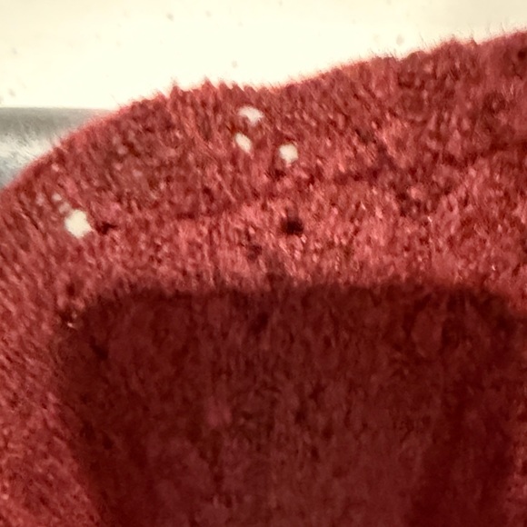 Cupshe Women's Burgundy V-Neck Reversible Sweater - Picture 8 of 11